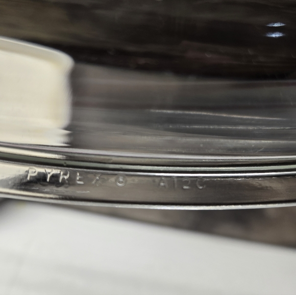 Vintage Corning Ware Blue Cornflower 11 Inch Covered Casserole P-16-B With Lid - Picture 5 of 5